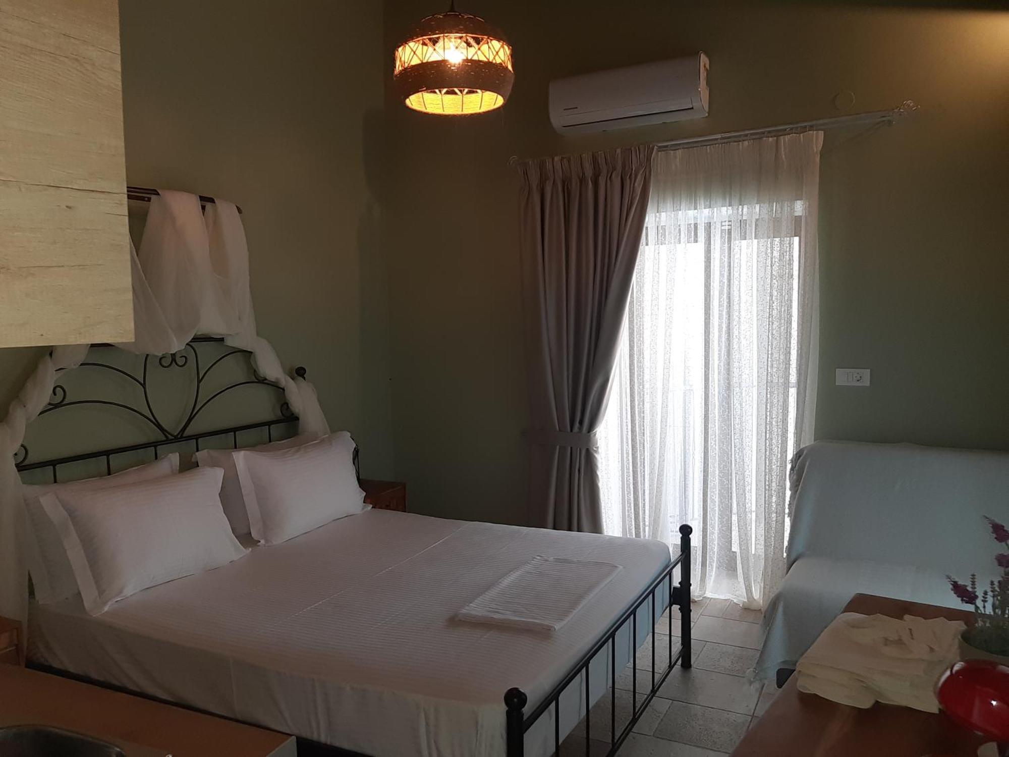 Paraskevi'S Luxury Studios Parga Ngoại thất bức ảnh