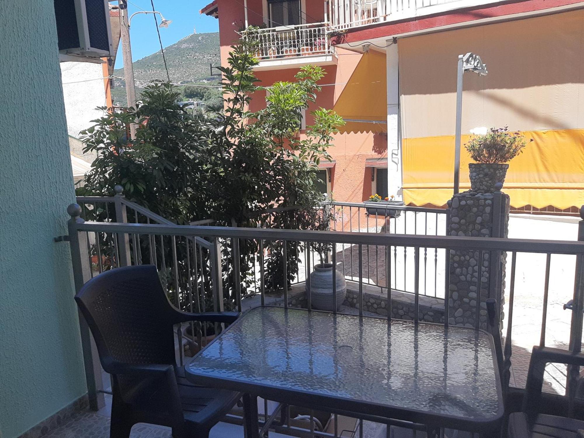 Paraskevi'S Luxury Studios Parga Ngoại thất bức ảnh