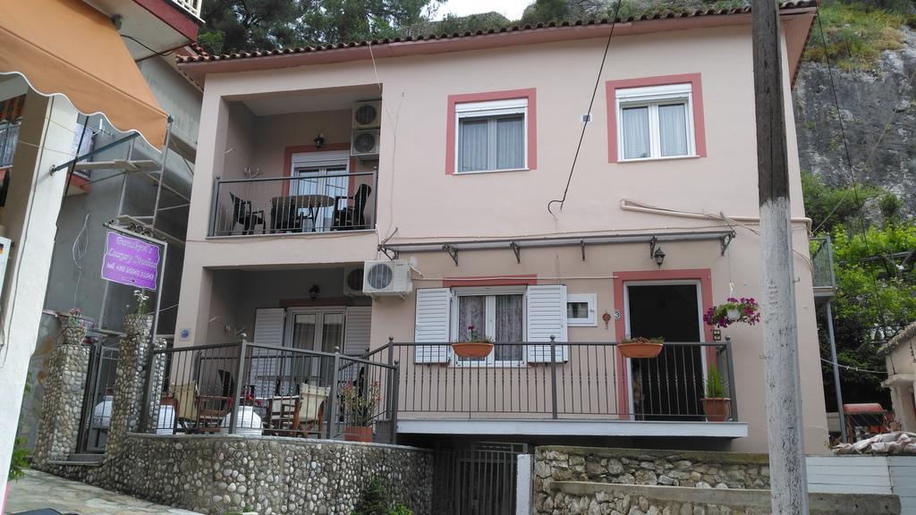 Paraskevi'S Luxury Studios Parga Ngoại thất bức ảnh