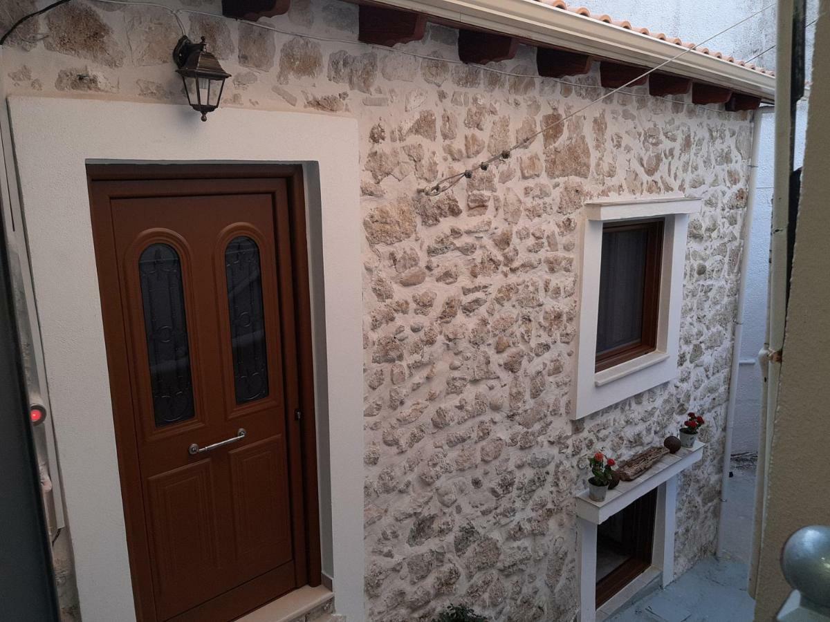 Paraskevi'S Luxury Studios Parga Ngoại thất bức ảnh